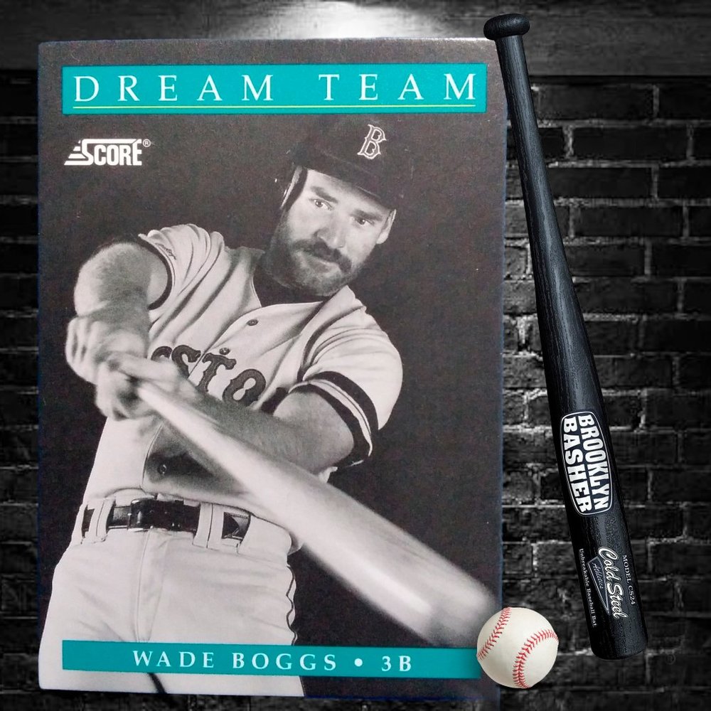 BASEBALL CARD  WADE BOGGS  #889 SCORE DREAM TEAM